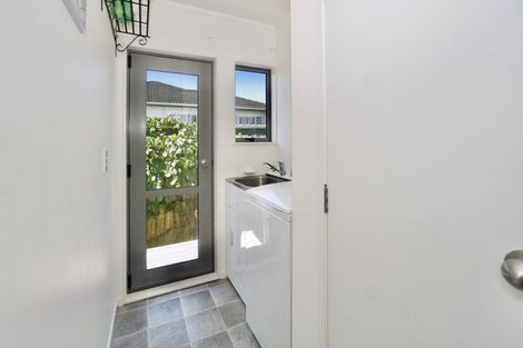 Photo of property in 1 Glen Terrace, Te Puke, 3119