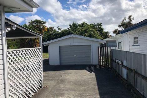 Photo of property in 225 Grove Road, Mayfair, Hastings, 4122