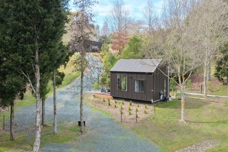 Photo of property in 337 Old Coach Road, Upper Moutere, 7173