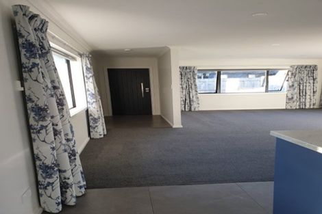 Photo of property in 22b Roberts Line, Kelvin Grove, Palmerston North, 4414