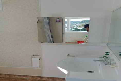 Photo of property in 5 Claremont Grove, Mount Victoria, Wellington, 6011