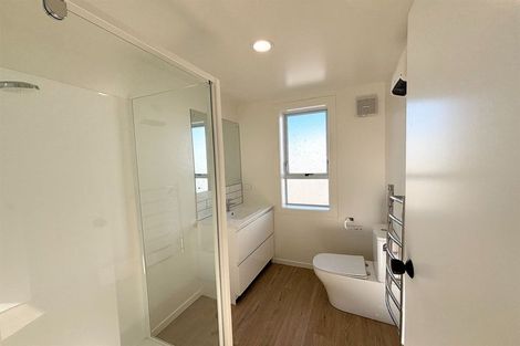 Photo of property in 1/151 Estuary Road, South New Brighton, Christchurch, 8062