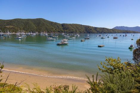 Photo of property in 10 Turners Road, Waikawa, Picton, 7220