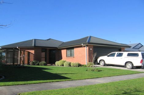 Photo of property in 4 Lancewood Lane, Roslyn, Palmerston North, 4414