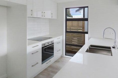Photo of property in 90b Cambridge Terrace, Waterloo, Lower Hutt, 5011