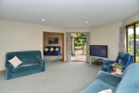 Photo of property in 4 Thornley Place, Woodend, 7610