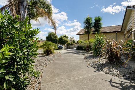 Photo of property in 9 Kereru Place, Pyes Pa, Tauranga, 3112