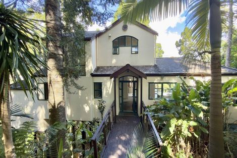 Photo of property in 107 Hadfield Street, Beach Haven, Auckland, 0626
