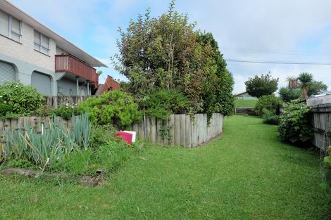 Photo of property in 28 Mcvie Road, Huntly, 3700