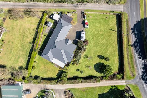 Photo of property in 137 Colombo Road, Waiuku, 2123