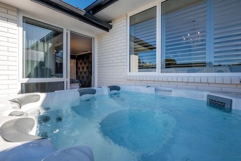 Photo of property in 46 Baxendale Drive, Matipo Heights, Rotorua, 3015