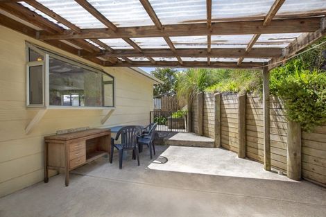 Photo of property in 14 Stewart Street, Raglan, 3225