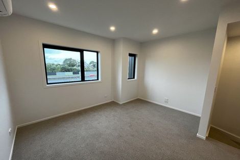 Photo of property in 25/28 Westgate Drive, Westgate, Auckland, 0614