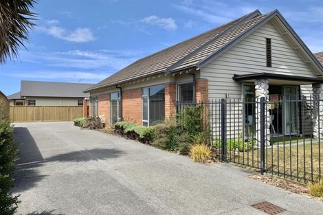 Photo of property in 33 Henley Green, Northwood, Christchurch, 8051