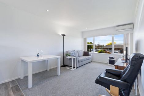 Photo of property in 1/3 Stanley Avenue, Milford, Auckland, 0620