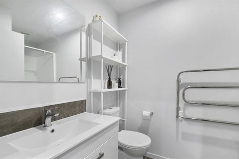 Photo of property in 11 Pakoro Close, Hobsonville, Auckland, 0618