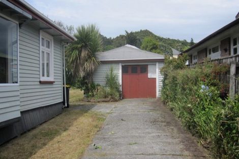 Photo of property in 62 Marlborough Street, Greymouth, 7805