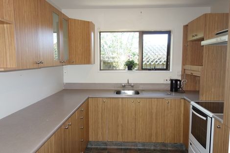 Photo of property in 2/67 Veitches Road, Casebrook, Christchurch, 8051