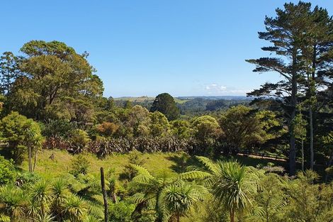 Photo of property in 394a Wairere Road, Waitakere, Auckland, 0782