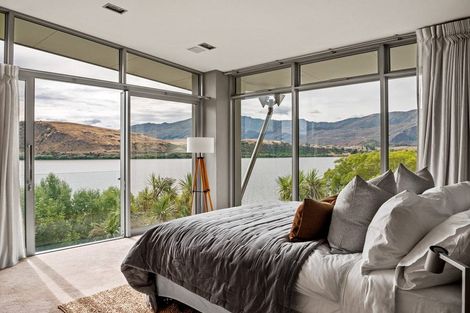 Photo of property in 37 Arrowtown-lake Hayes Road, Lake Hayes, Queenstown, 9371