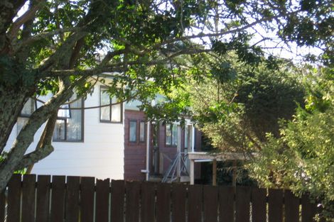 Photo of property in 25 Coey Place, Glen Eden, Auckland, 0602
