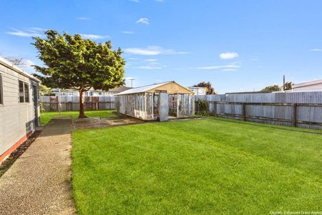 Photo of property in 19 Railway Esplanade, East Gore, Gore, 9710