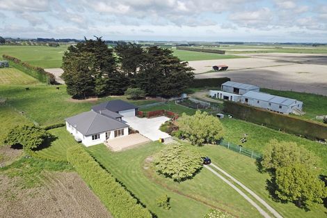 Photo of property in 674 Ryal Bush Wallacetown Road, Wallacetown, Invercargill, 9874