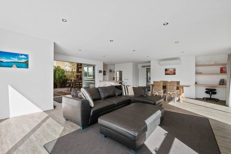 Photo of property in 6 Holland Street, Glenholme, Rotorua, 3010