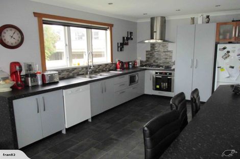 Photo of property in 9 Paisley Street, Levin, 5510