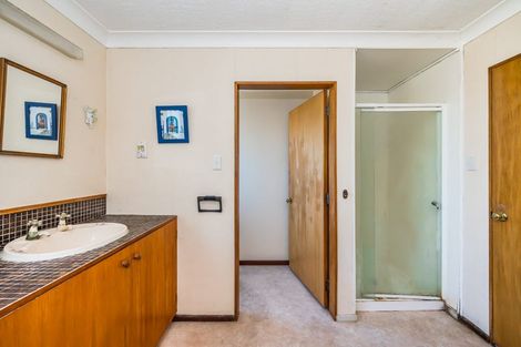 Photo of property in 92 Ngaio Road, Waikanae, 5036