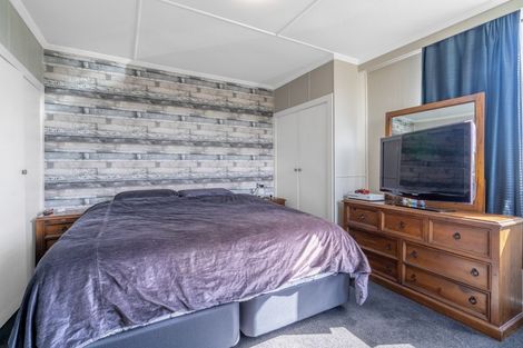 Photo of property in 61 Regent Street, Newfield, Invercargill, 9812