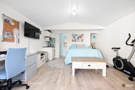 Photo of property in 18 Merton Street, Trentham, Upper Hutt, 5018