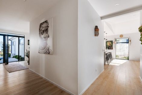 Photo of property in 37 Colpoma Close, Papamoa Beach, Papamoa, 3118