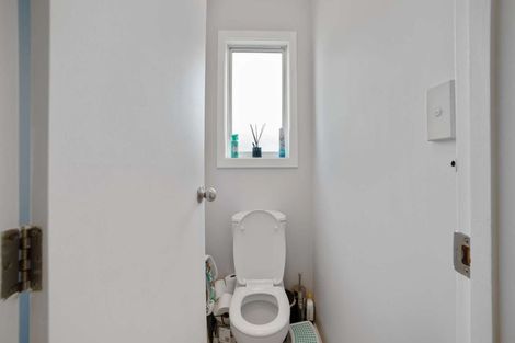 Photo of property in 36 Tyndall Road, Outer Kaiti, Gisborne, 4010