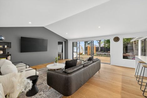 Photo of property in 11a Weston Road, St Albans, Christchurch, 8052