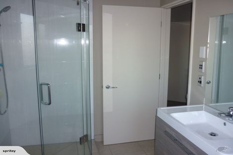 Photo of property in 94 Packe Street, Edgeware, Christchurch, 8013