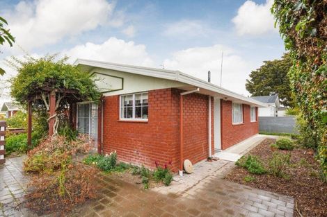 Photo of property in 142c Heretaunga Street, Palmerston North, 4414