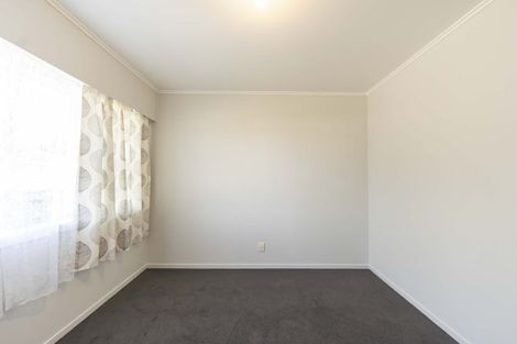 Photo of property in 21 Oakfield Crescent, Pukete, Hamilton, 3200