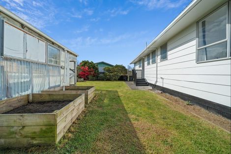 Photo of property in 22 Tavistock Street, Westown, New Plymouth, 4310