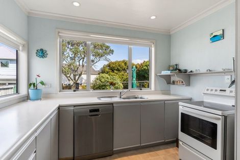 Photo of property in 63 Bayswater Avenue, Bayswater, Auckland, 0622