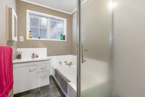 Photo of property in 112 Homedale Street, Pukehangi, Rotorua, 3015