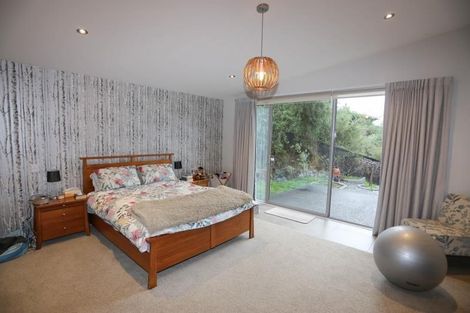 Photo of property in 7 Maurice Knowles Lane, Cashmere, Christchurch, 8022