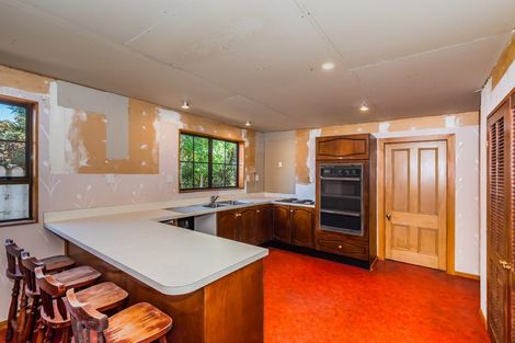 Photo of property in 92 Ngaio Road, Waikanae, 5036