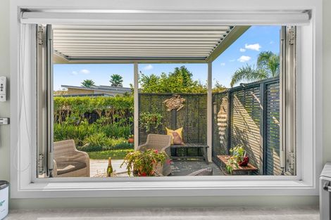 Photo of property in 37 Grove Road, Mangawhai Heads, Mangawhai, 0505