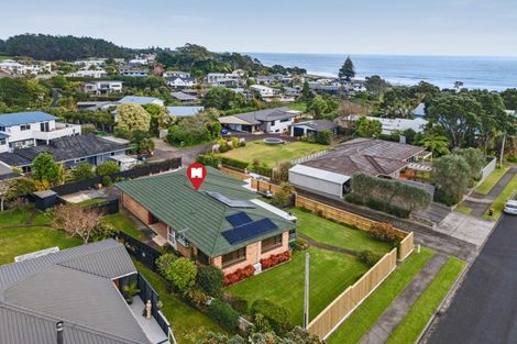 Photo of property in 36 Wairau Road, Oakura, 4314