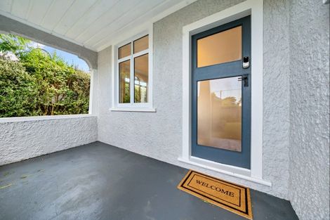 Photo of property in 257 Carrington Street, Vogeltown, New Plymouth, 4310