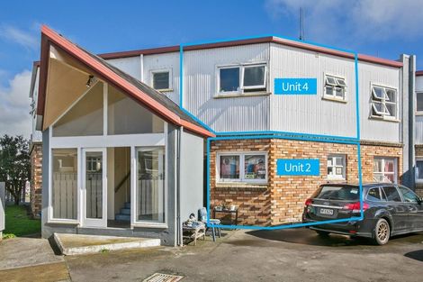 Photo of property in 2/184 Powderham Street, New Plymouth, 4310