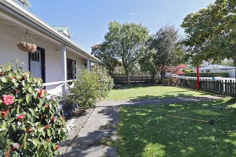 Photo of property in 9 Moore Road, Winton, 9720