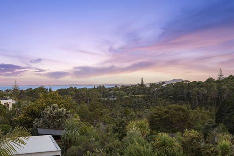 Photo of property in 80 Park Rise, Campbells Bay, Auckland, 0630