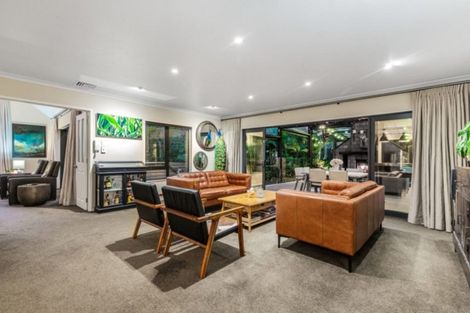 Photo of property in 121 Polo Prince Drive, Totara Park, Manurewa, 2576